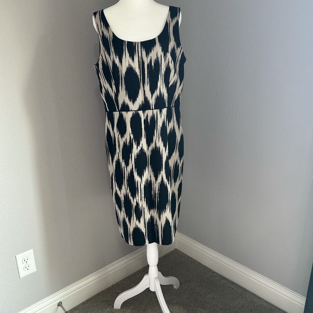 Ann Taylor Khaki and Black Sheath dress